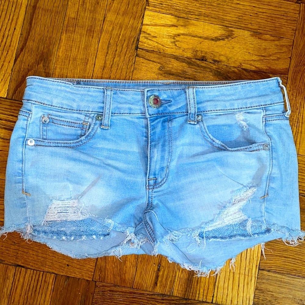 American Eagle super stretch shorts size: 4